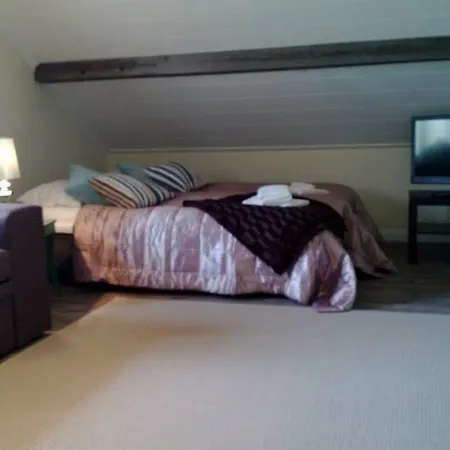 Majatalo & Ravintola Emilia Inn 3*